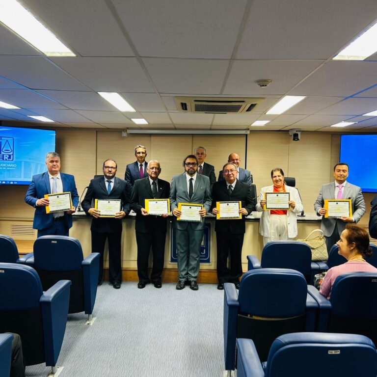 EMERJ diploma UFF POS DOUTORADO 2024